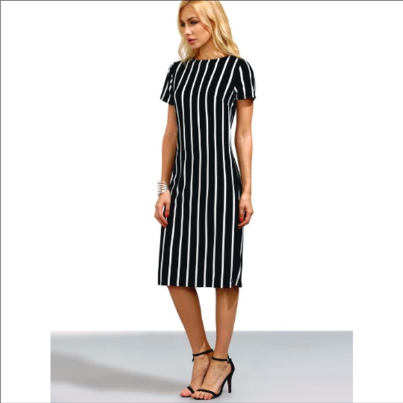Dresses & Skirts - Black striped dress 🌸 (774b)